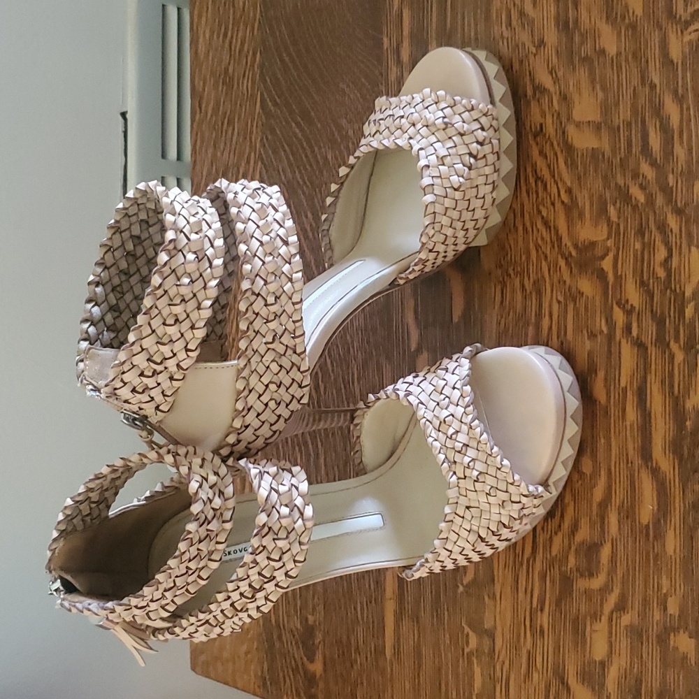 Summer heels